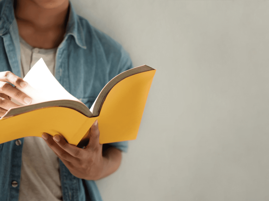 10 Effective Reading Habits to Boost Your Knowledge and Productivity